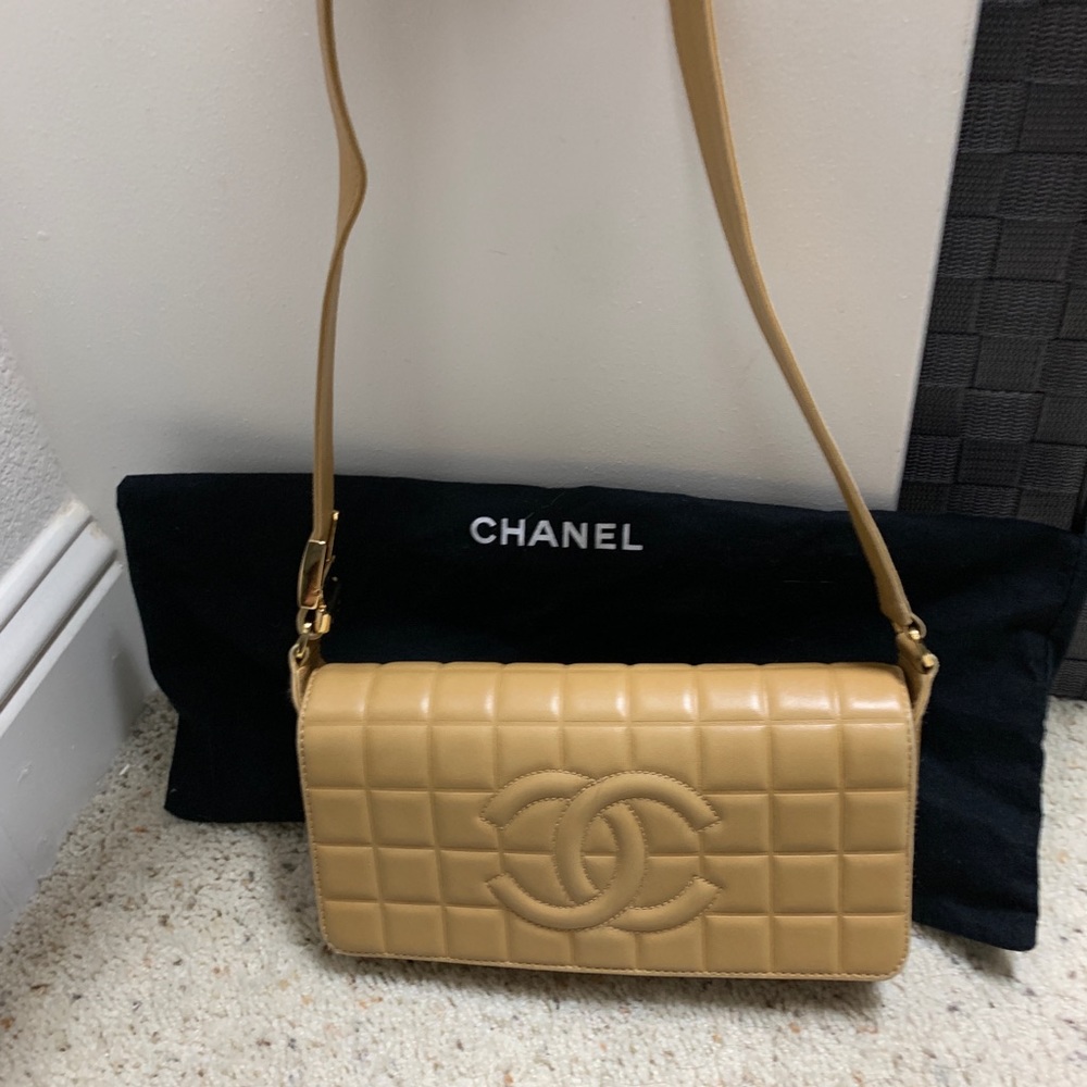 Chanel East West Chocolate Bar
